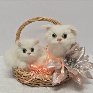 VINTAGE REAL FUR WHITE PERSIAN KITTY CAT KITTEN FIGURINES IN BASKET REALISTIC